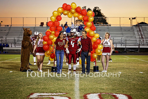 SAHS_Senior_Night_10-21-16_0021 copy