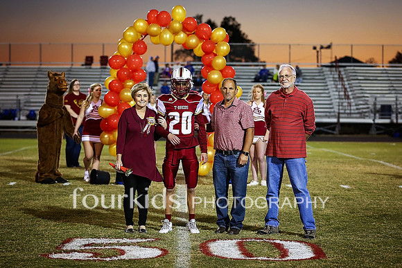 SAHS_Senior_Night_10-21-16_0040 copy