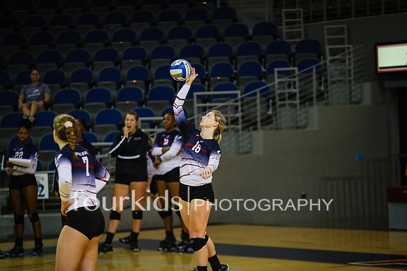 USCA_Voll_v_Francis_Marion_9-22-18_0139