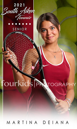 Martina_Deiana_racket