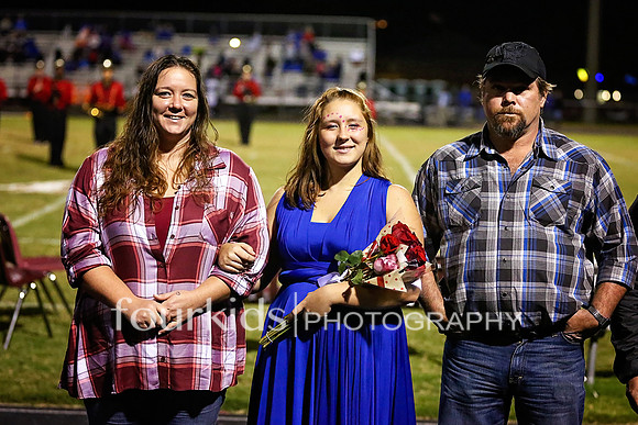 SAHS_Senior_Night_10-21-16_0089 copy