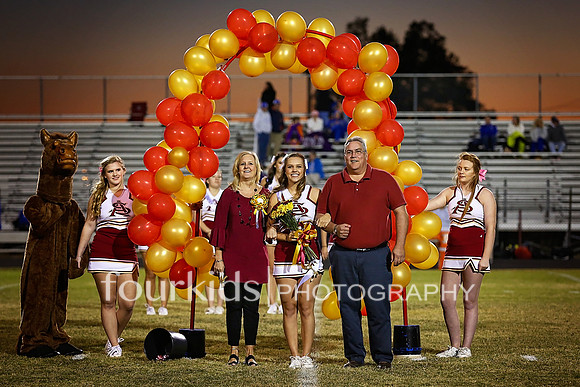 SAHS_Senior_Night_10-21-16_0054 copy