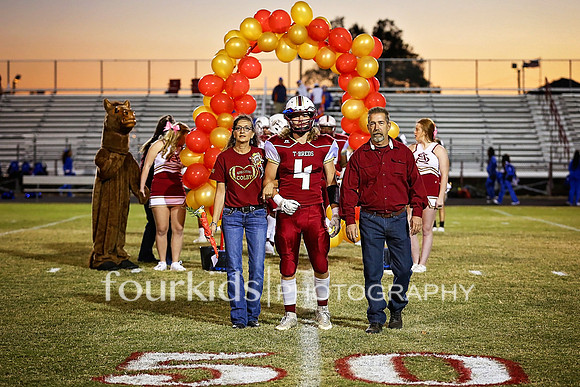 SAHS_Senior_Night_10-21-16_0025 copy