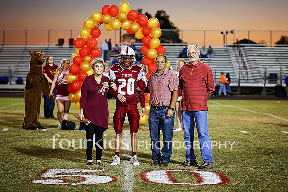 SAHS_Senior_Night_10-21-16_0041 copy