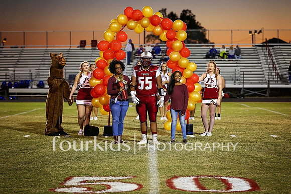 SAHS_Senior_Night_10-21-16_0045 copy