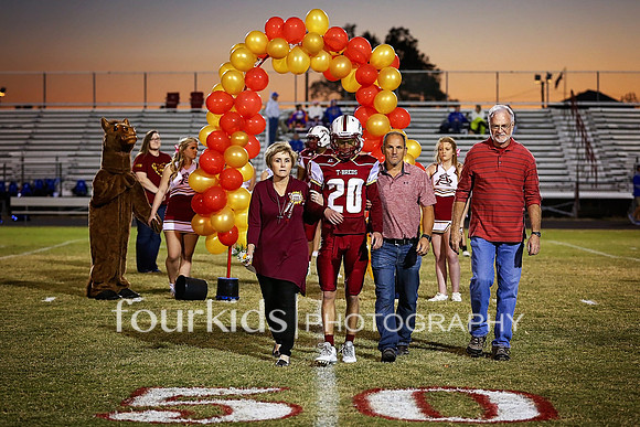 SAHS_Senior_Night_10-21-16_0039 copy