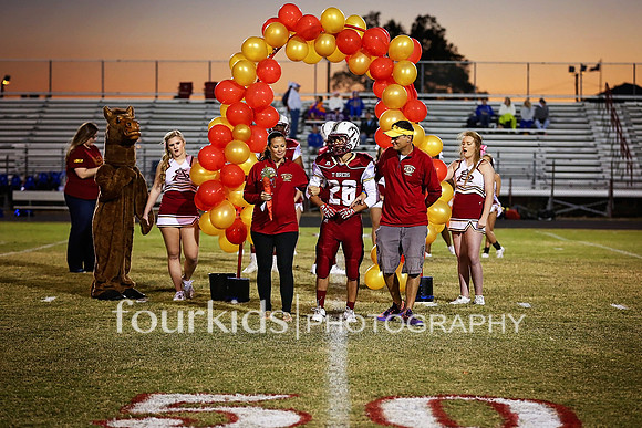 SAHS_Senior_Night_10-21-16_0034 copy