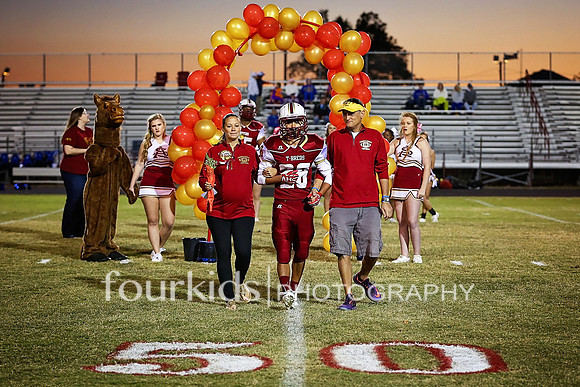 SAHS_Senior_Night_10-21-16_0035 copy